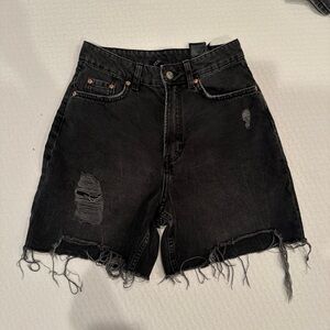 Women’s short